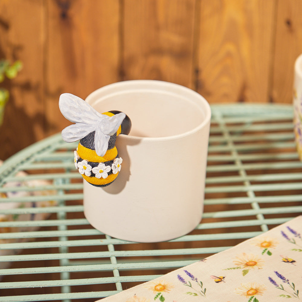 Bee Pot Hanger