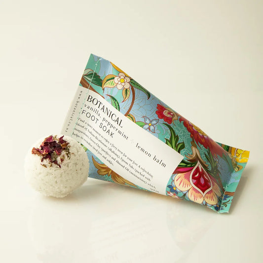 Botanical Vanilla, Peppermint + Lemon Balm Foot Soak