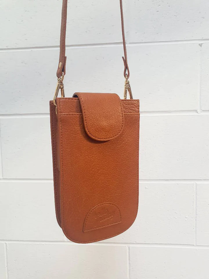 Hello Friday Lexi Phone Bag - Tan