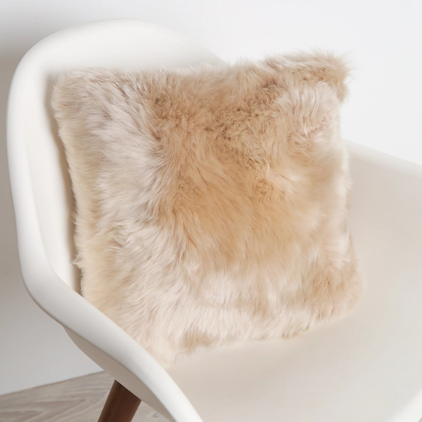 Longwool Sheepskin Cushion • Nappa