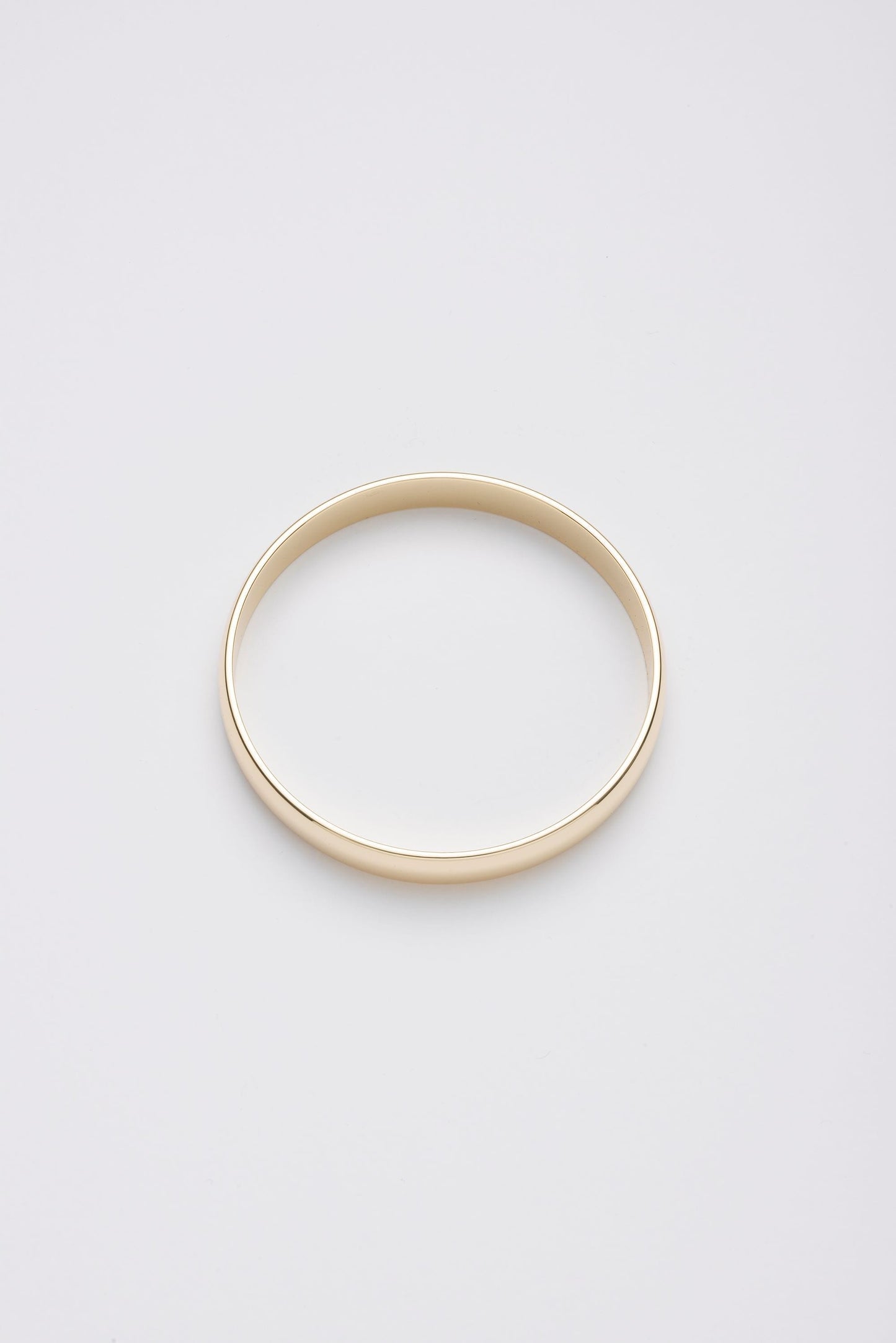 Distinct Gold Bangle