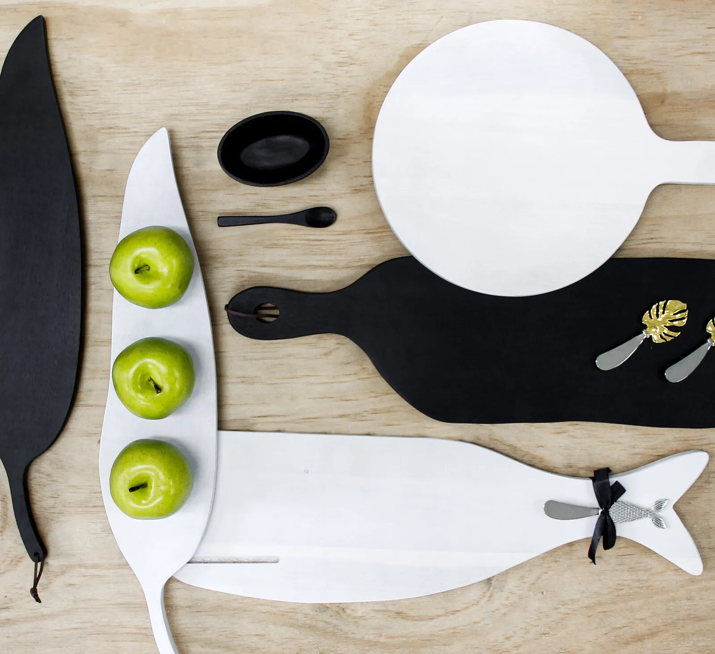 Serving Board Organic Black