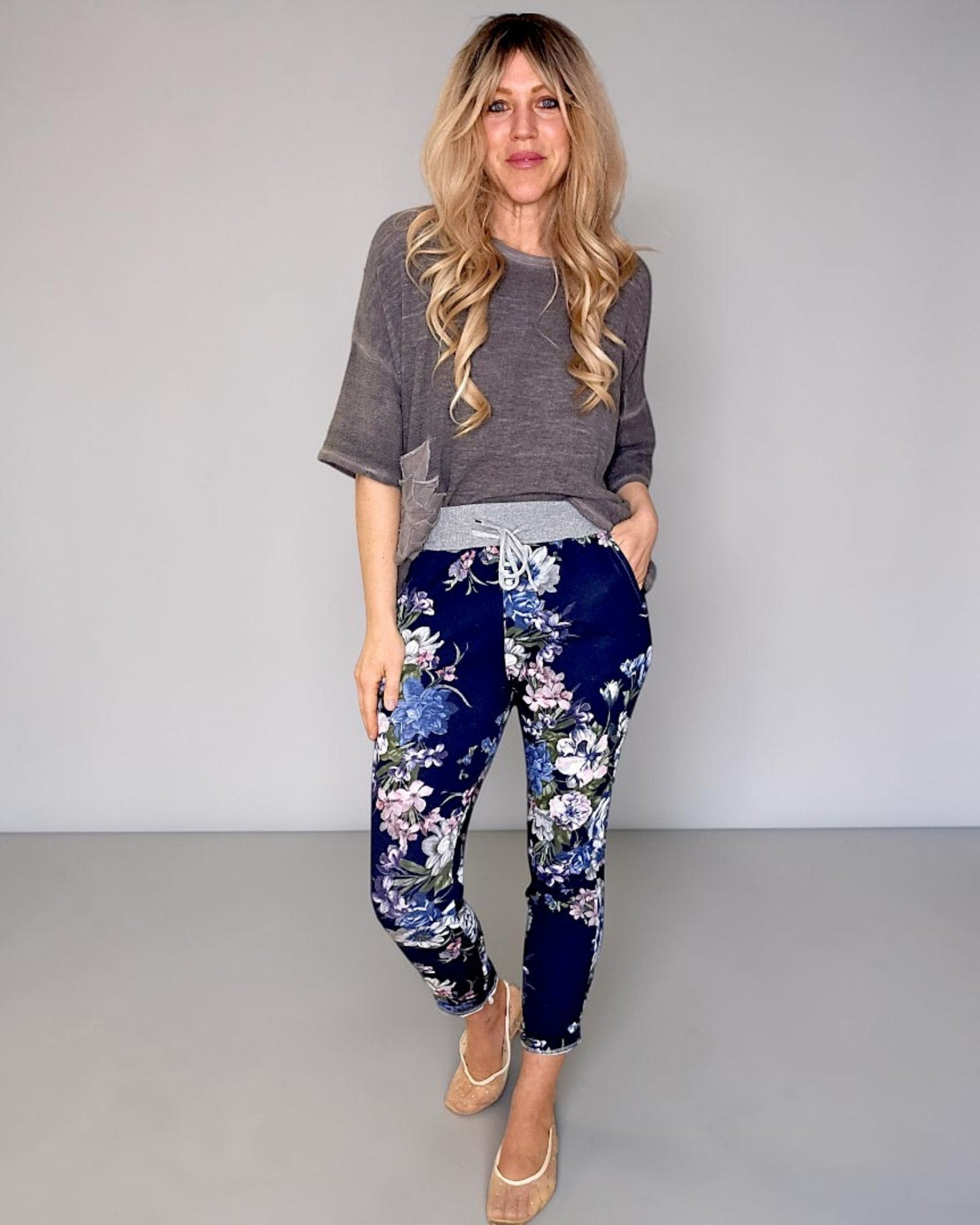 Navy Bouquet Jogger
