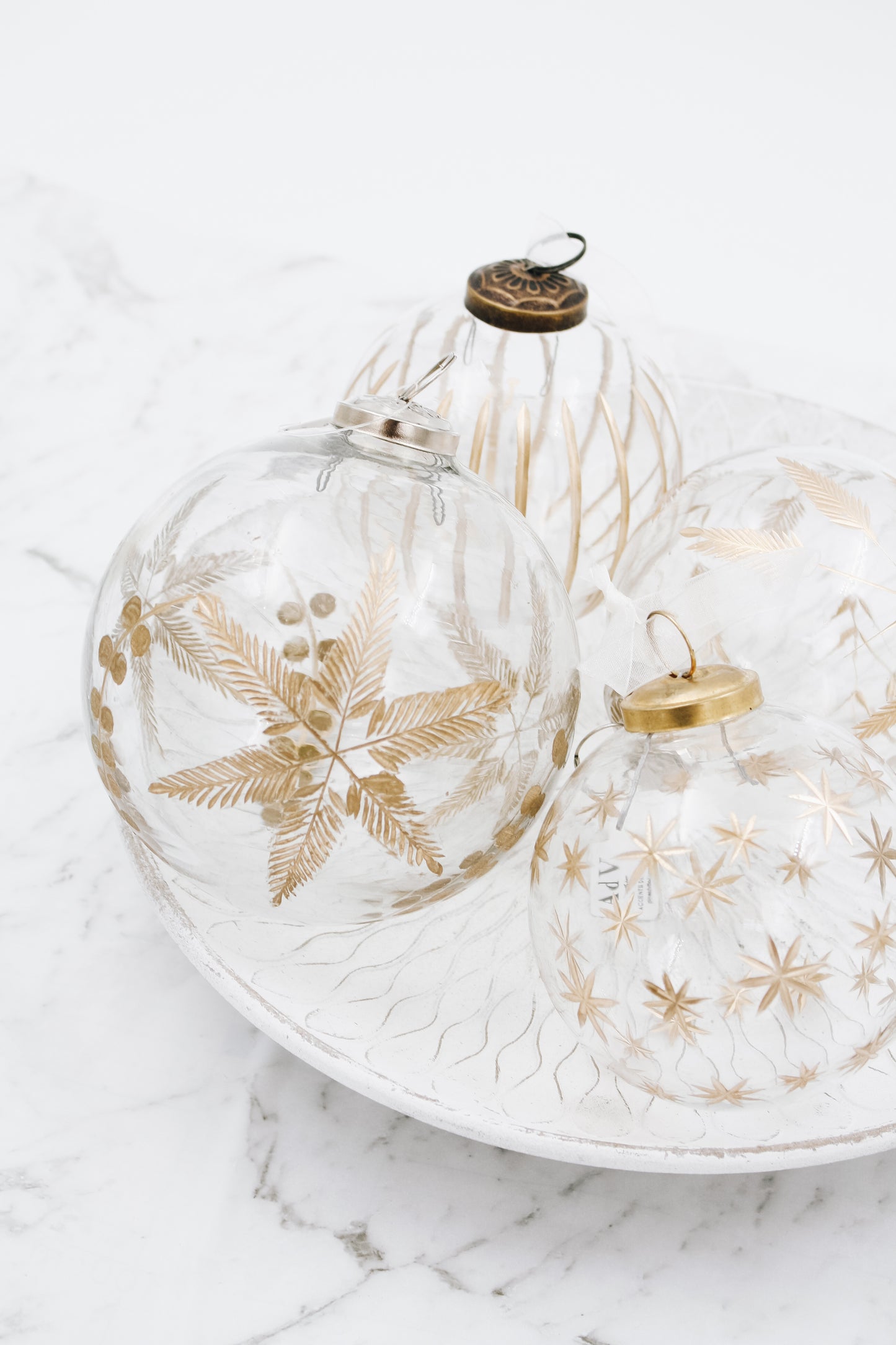 Linear Cut Glass Bauble Clear/Gold