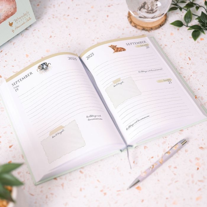 Forest Friends Desk Diary 2025