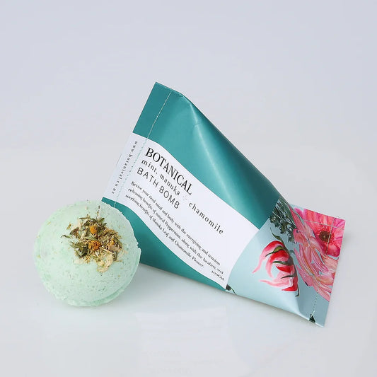 Mint Manuka & Chamomile Bath Bomb