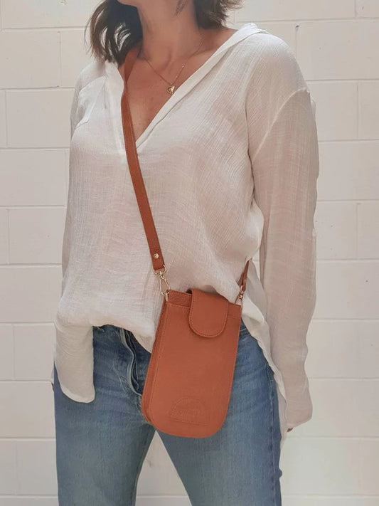 Hello Friday Lexi Phone Bag - Tan