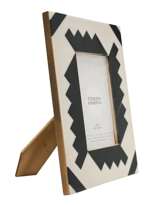 Shelve Bone Photoframe