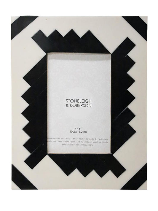 Shelve Bone Photoframe