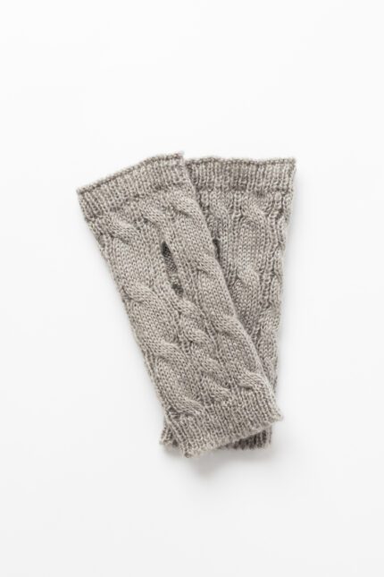 Cable Knit Fingerless Gloves