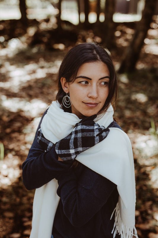 Plaid Black Gloves