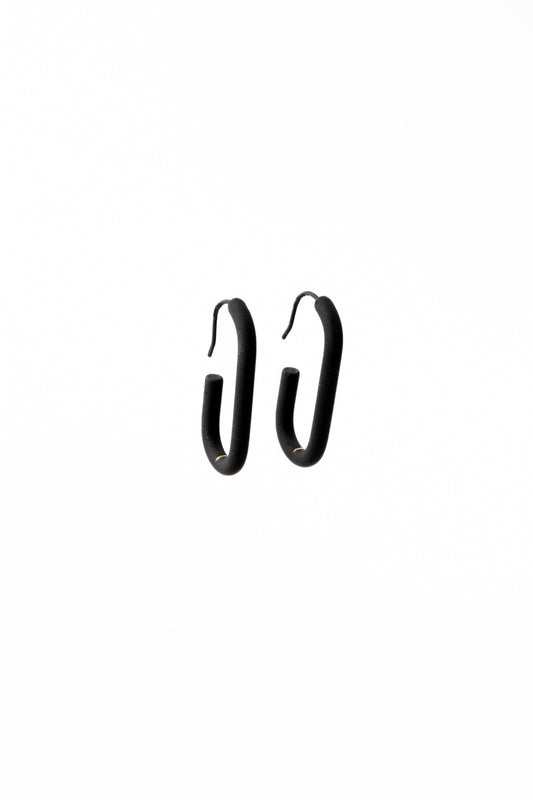 Teri Earring | Black